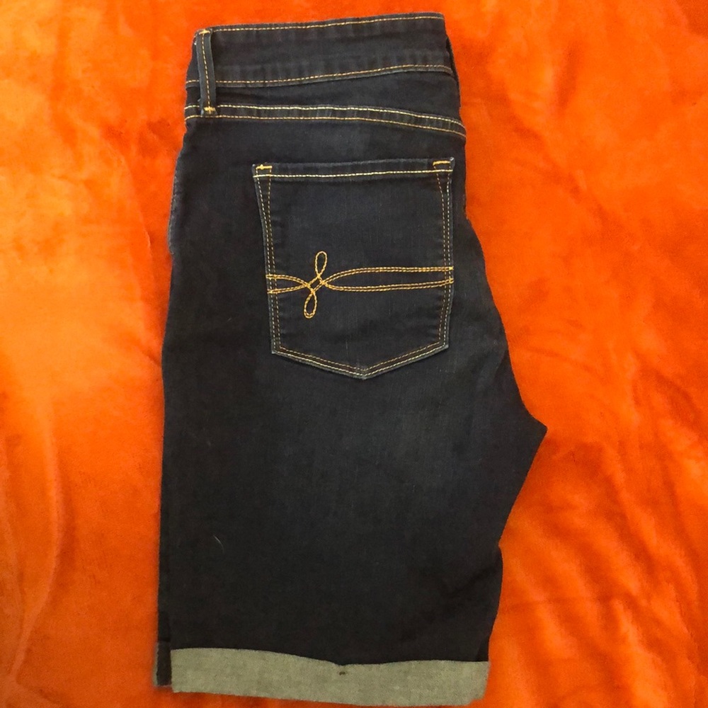 Levi’s shorts